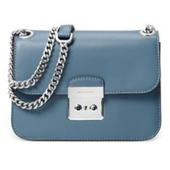 Michael Kors Handbags - OH SO ELEGANT!  Michael Kors Bag